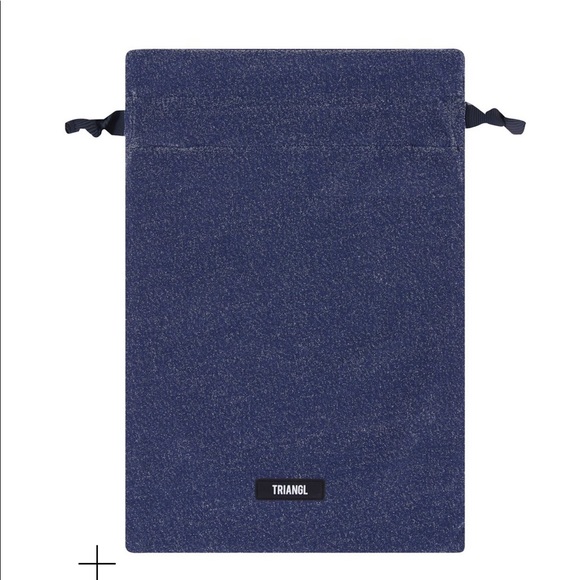 Triangl bikini - Picture 3 of 8